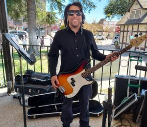 Miguel, Bass player